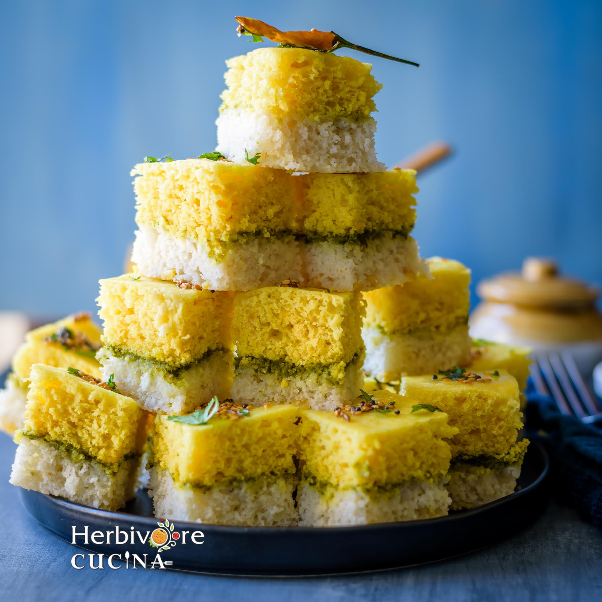 Homemade Instant Khaman Dhokla | Recipe | Khaman dhokla, Dhokla, Savoury  cake